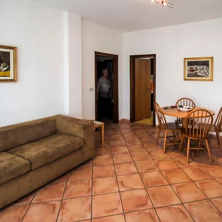 Euroville-9 By Interhome Appartement